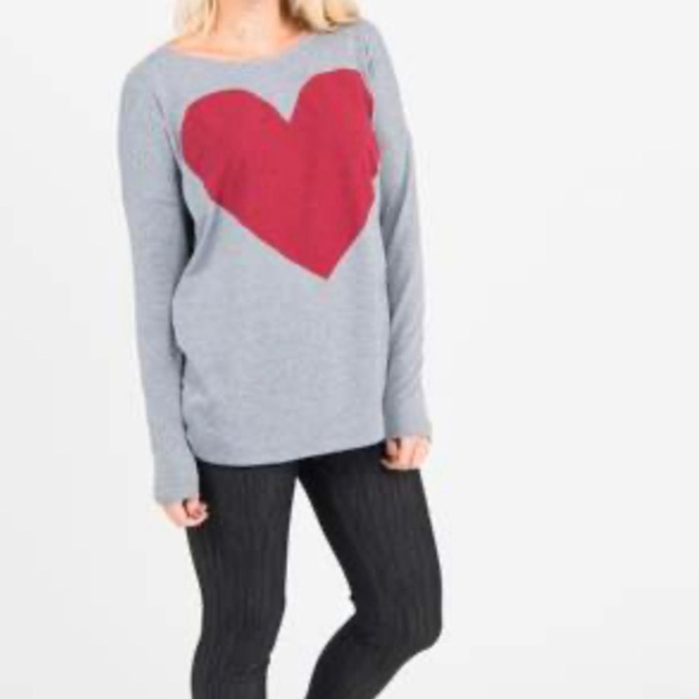 Agnes & Dora Urban Pullover w/heart